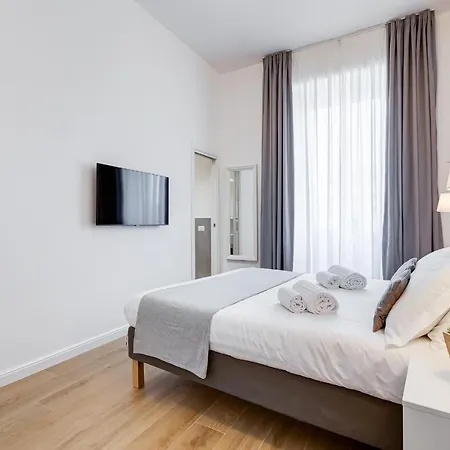 Colonna Luxury Daire *