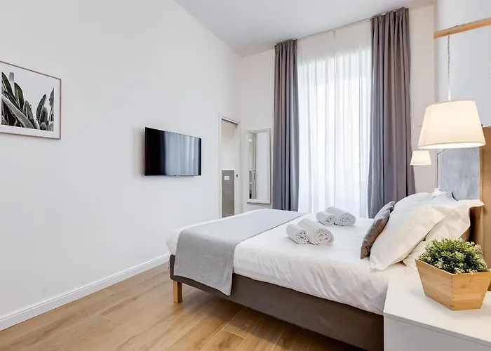 Colonna Luxury 公寓 *